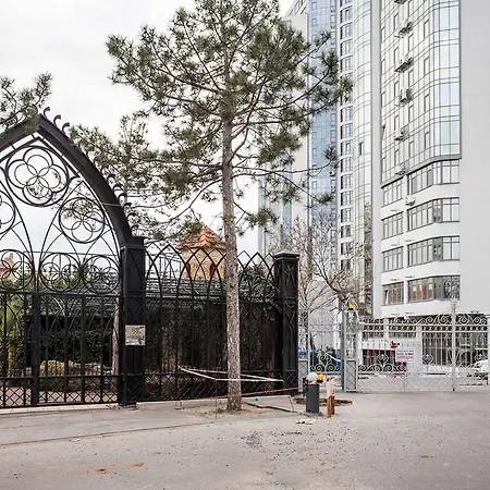 Daire Gagarin Plaza 70 Square Metres On 12th Floor Odessa