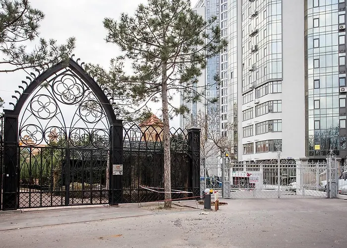 Daire Gagarin Plaza 70 Square Metres On 12th Floor Odessa